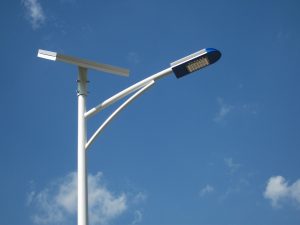 太陽(yáng)能燈為何用32650電池？
